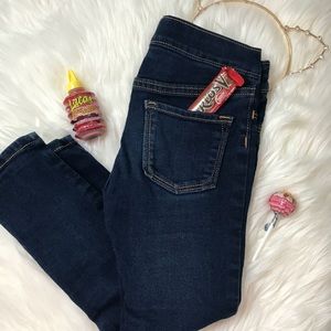 Skinny jeans for girls